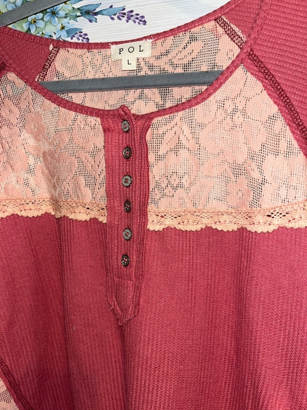 🌸POL Burgundy Long Sleeve Lace Trim Henley Top Large P004 - Picture 3 of 6